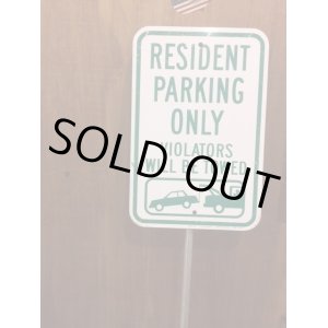 画像: ヴィンテージ　ジャンク看板　RESIDENT　P　ONLY