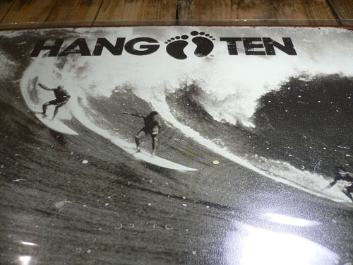 画像: ＨＡＮＧ　ＴＥＮ　サーフィン看板