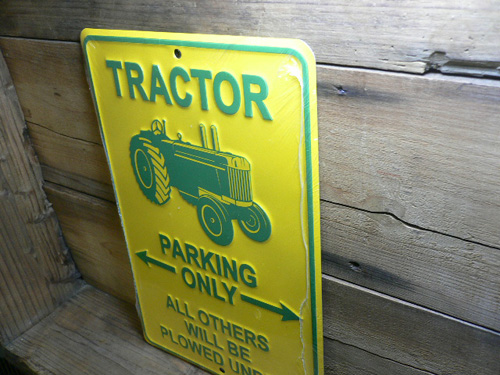 画像: サイン　TRACTOR 　PARKING　トラクターパーキング看板