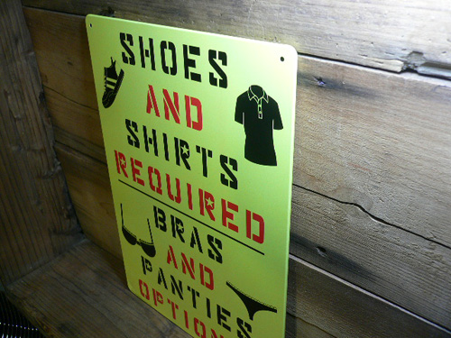 画像: サイン　SHOES AND　SHIRTS　シューズとシャツのジューク看板