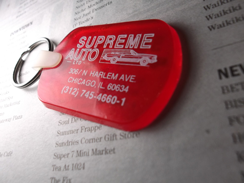 画像: USA　アドバタイジングキーホルダー　SUPREME　AUTO