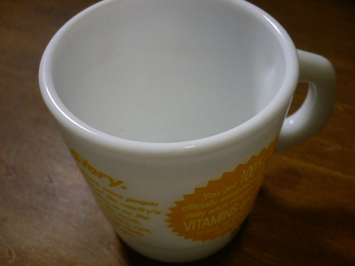 画像: Milky Glass Mug VITAMINS